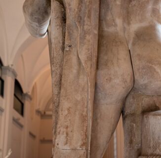 This caked-up Roman statue is sending shockwaves through archeology
